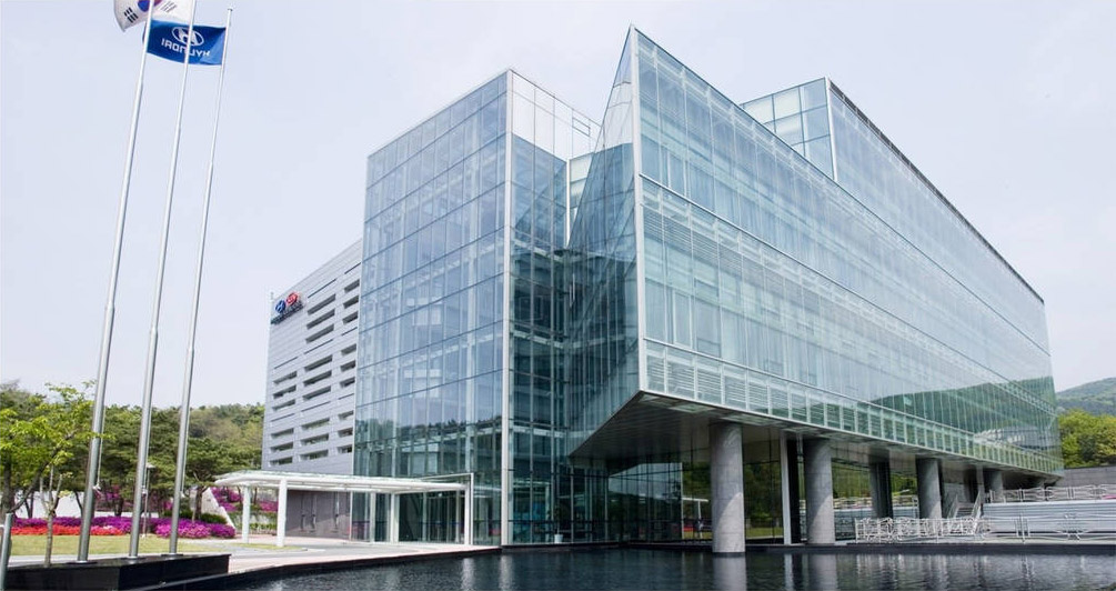 The central hub of research and development of fuel cell technologies and hydrogen-electric cars, Mabuk Eco-friendly Technology Research Center